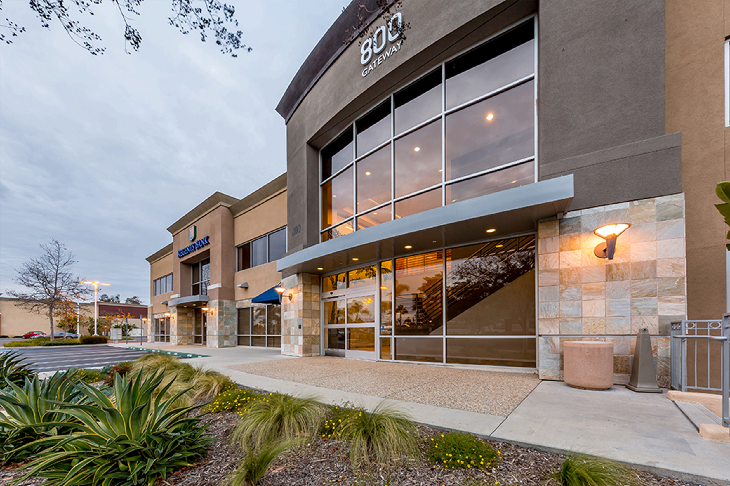 SENTRE Sells 800 Gateway in Escondido for $6.9M
